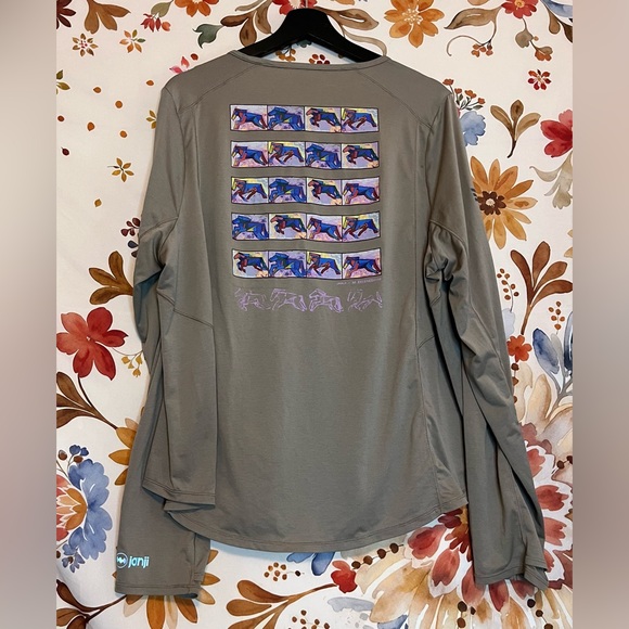 Janji x M. Erdenebayar Women XXL/3XL Mocha Brown Long Sleeve Running Shirt Horse - Picture 3 of 13